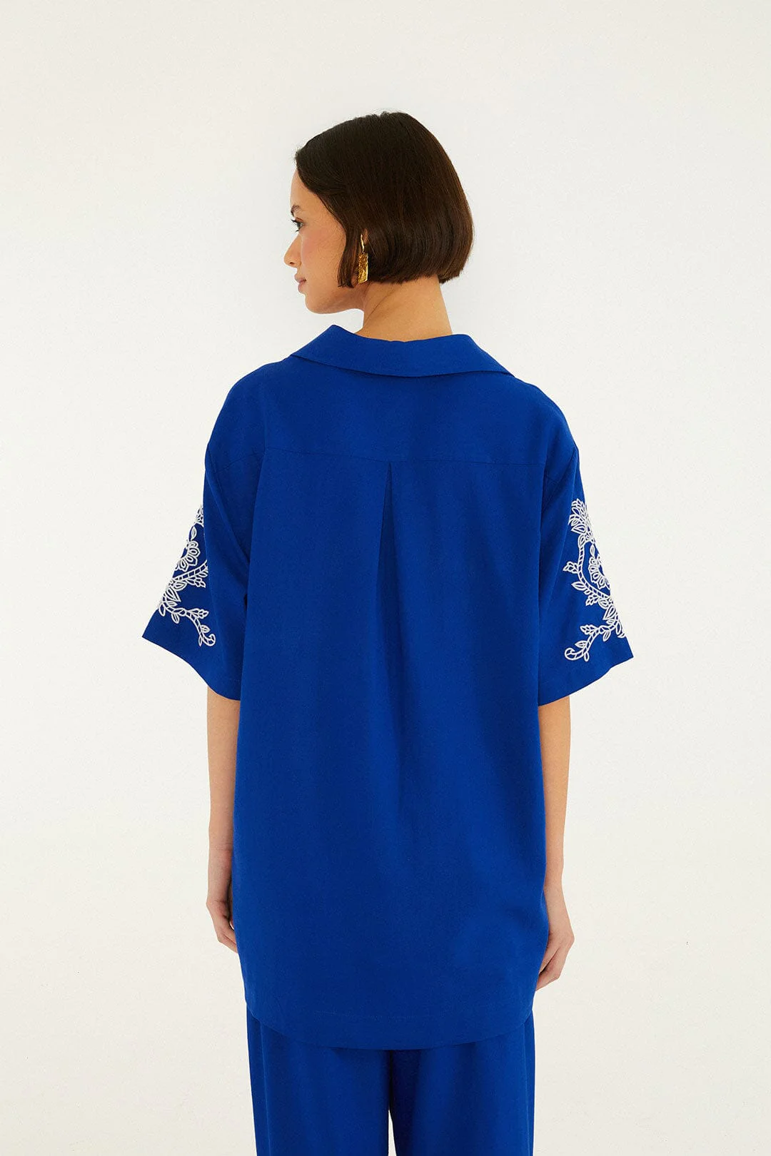 Blue Romantic Embroidered Lenzing™ Ecovero™ Euroflax™ Shirt - Image 3