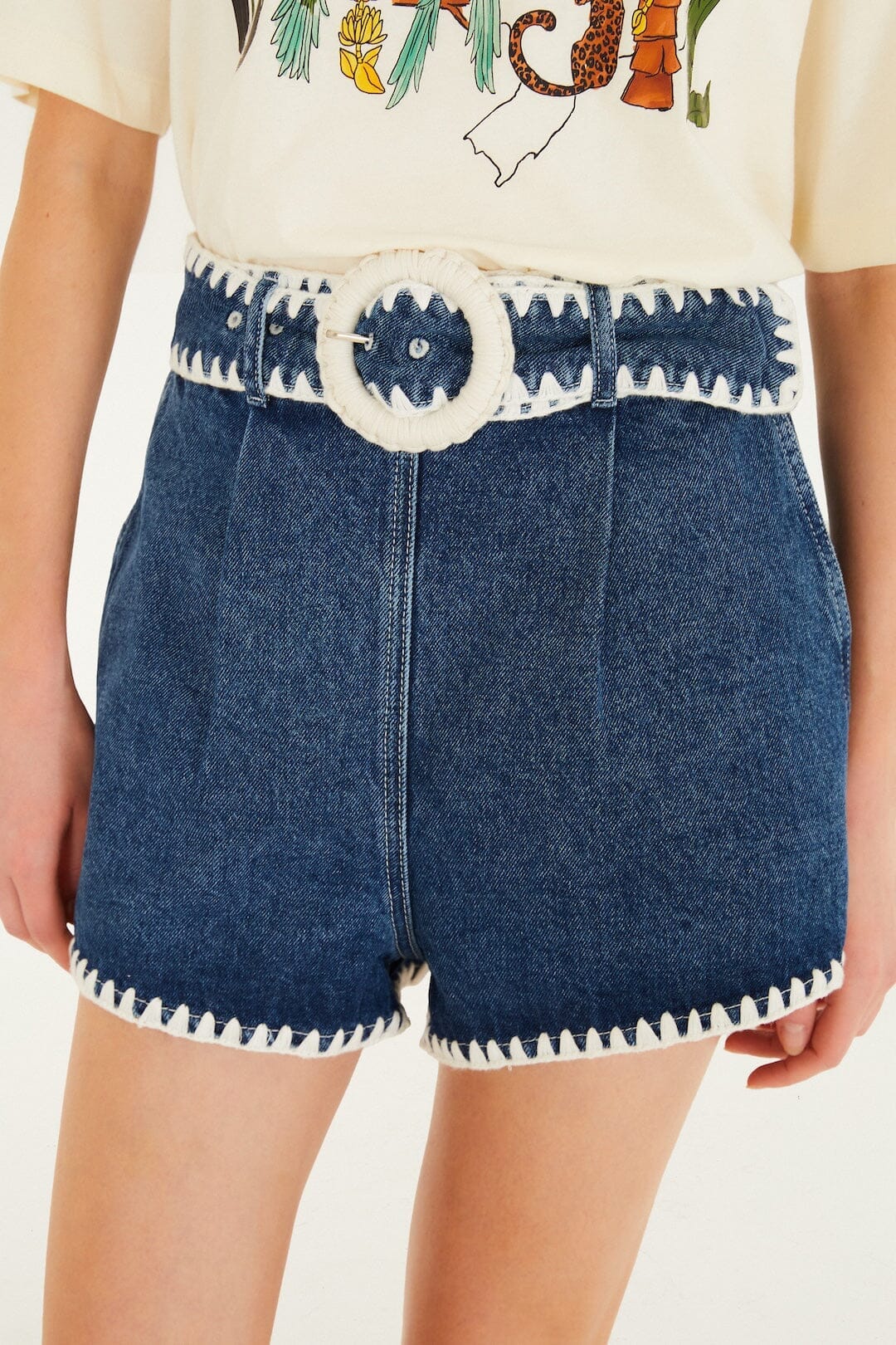 Denim Crochet Embroidery Belted Shorts - Image 2