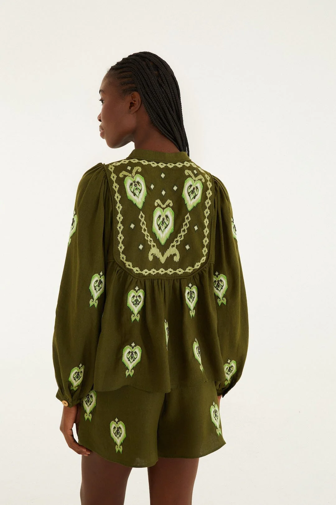 Green Heart Tapestry Embroidered Shorts - Image 3