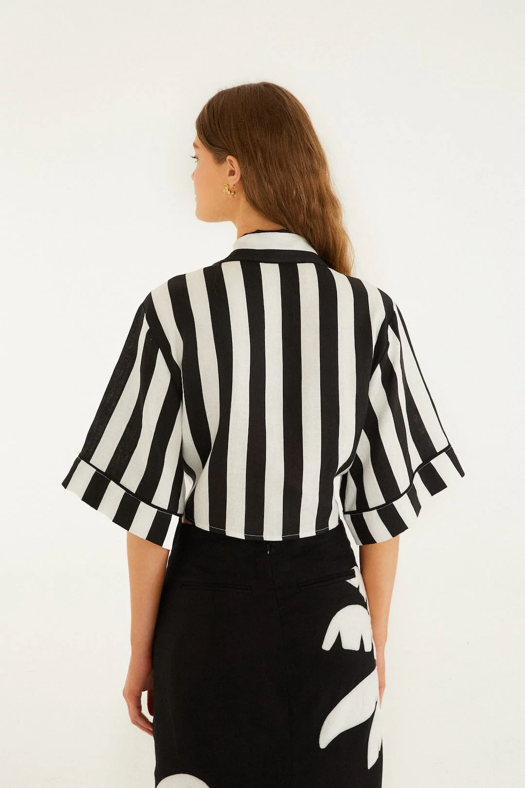 Black Spring Stripes Short Sleeve Crop Top - Image 3
